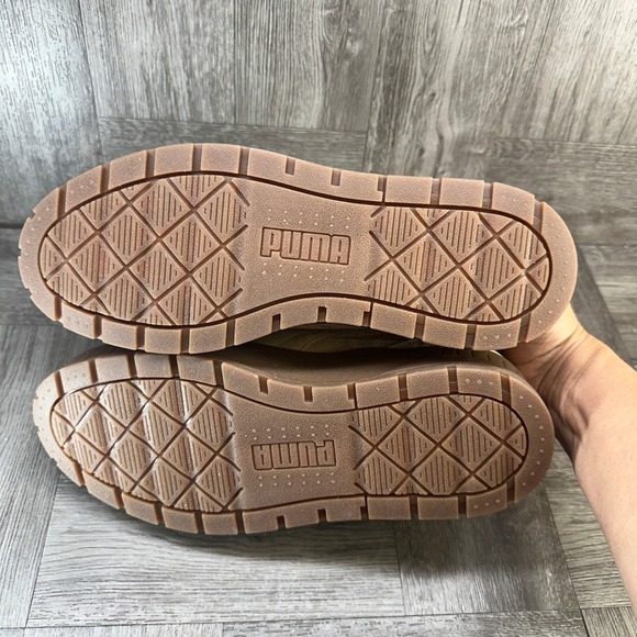 Puma Beige and Brown Women's Sneakers - Picture 7 of 8